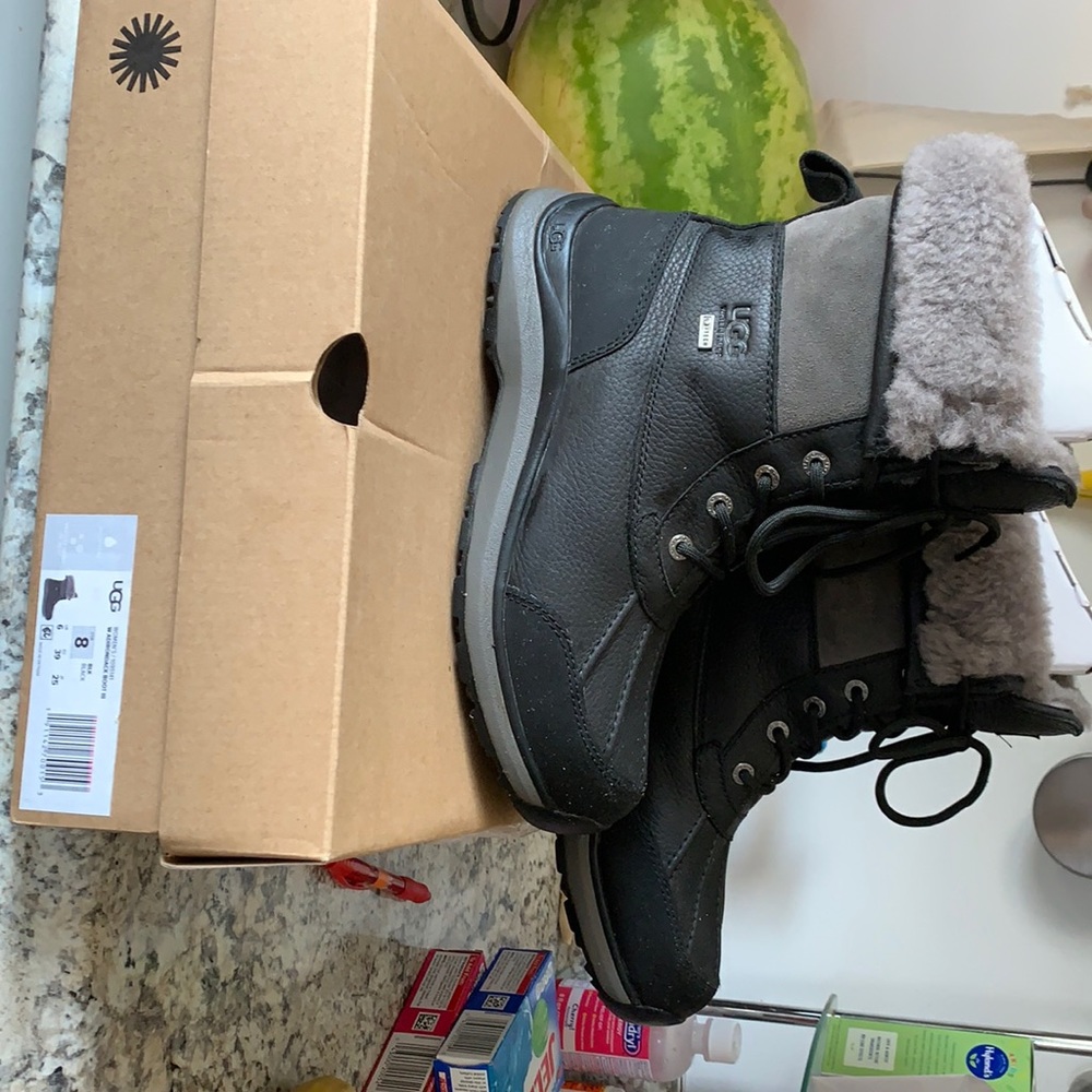 Ugg snow boots